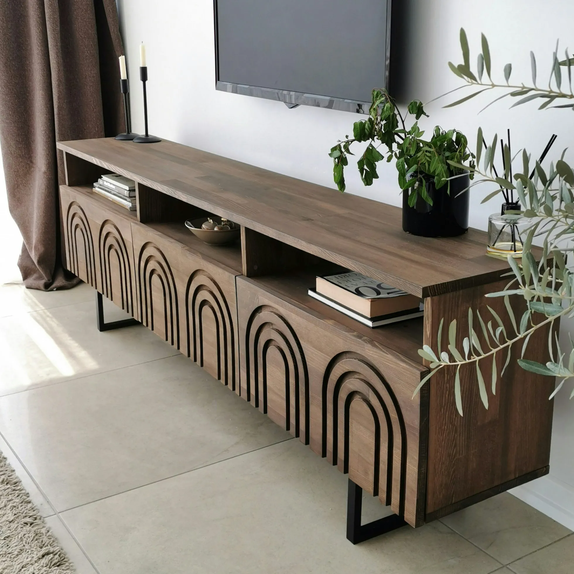 Meuble TV bois brun motif arches avec 2 étagères JACA