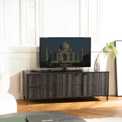 Meuble TV 2 tiroirs 2 portes motifs sculptés bois noir SURATE
