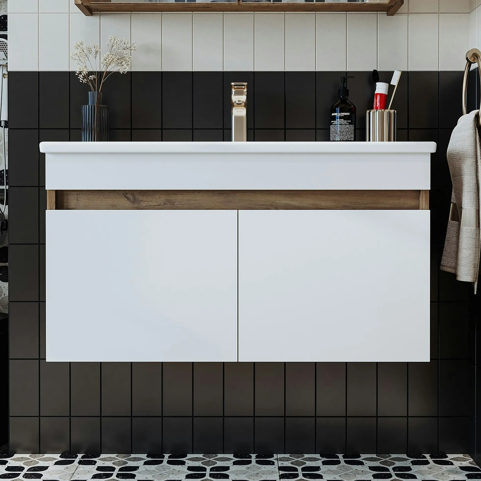 Meuble vasque suspendu 85 cm décor pin et blanc 2 portes LAAN