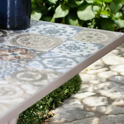 Petite table de jardin carreaux de ciment bleu et taupe 58 cm GRENADE
