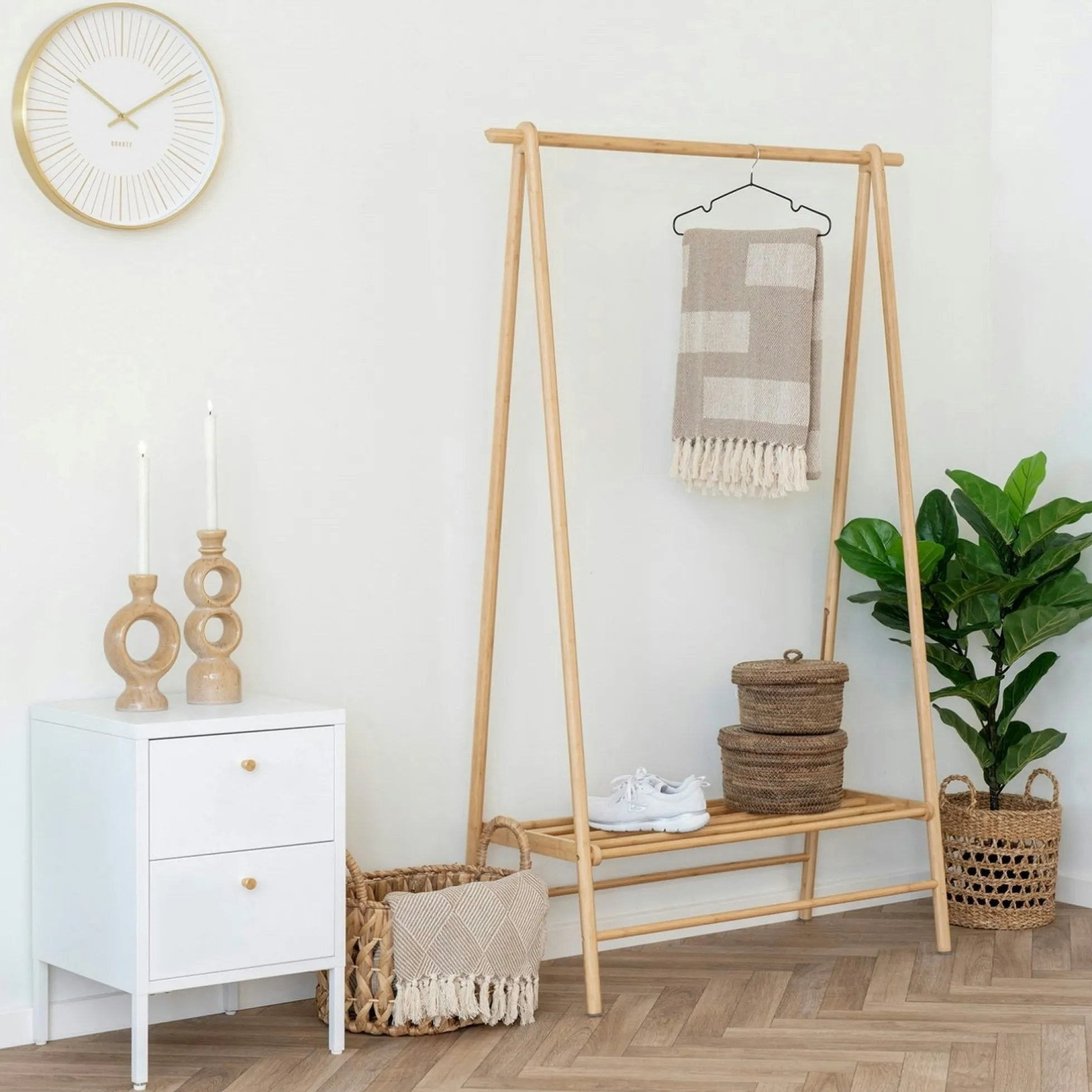 Portant à vêtements en bambou 164 cm TALLINN