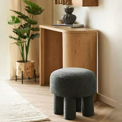 Pouf bouclette gris charbon à pieds larges BERLIN