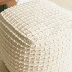Pouf carré laine ivoire effet tricot TIM