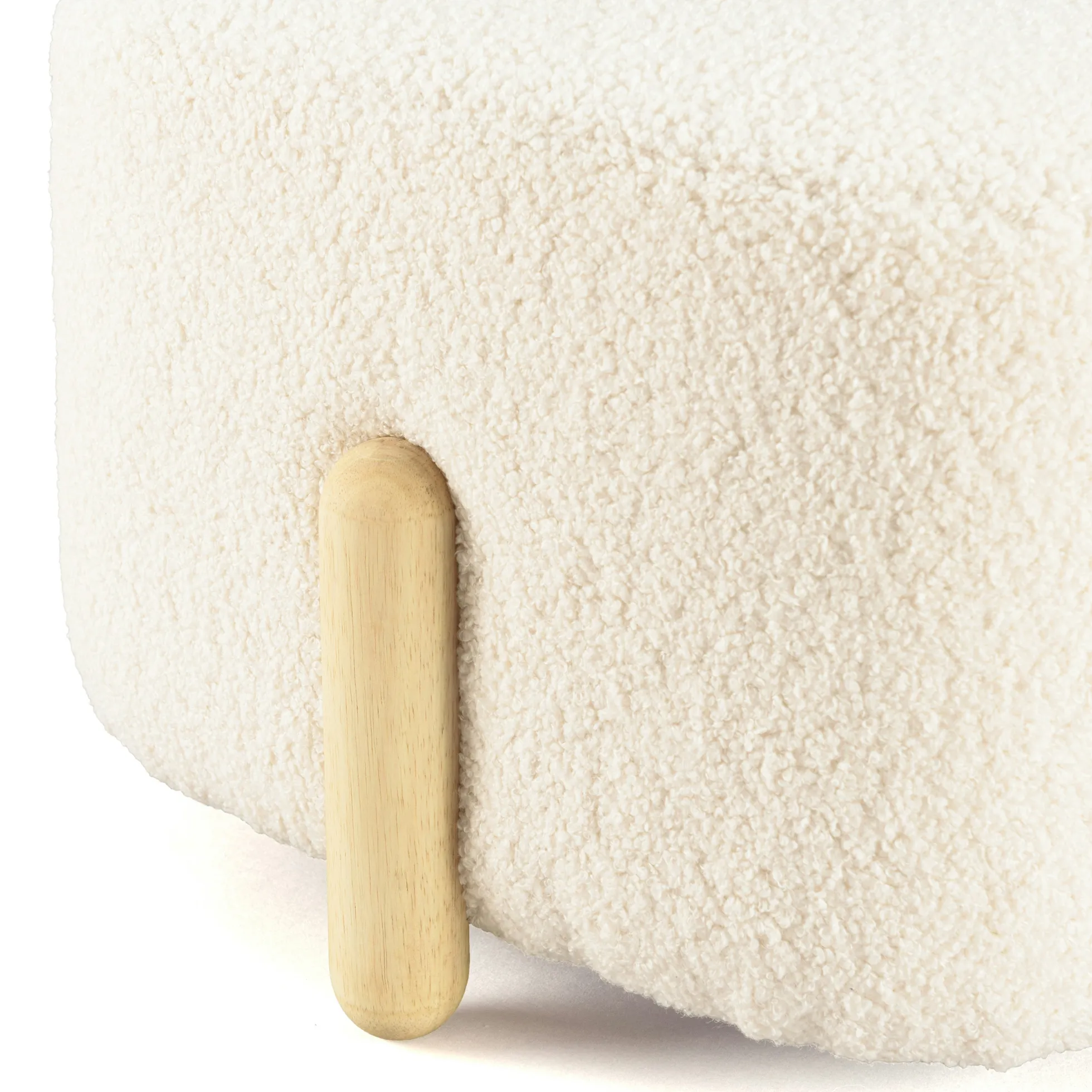 Pouf carré tissu bouclette écru pieds bois COLOMBUS