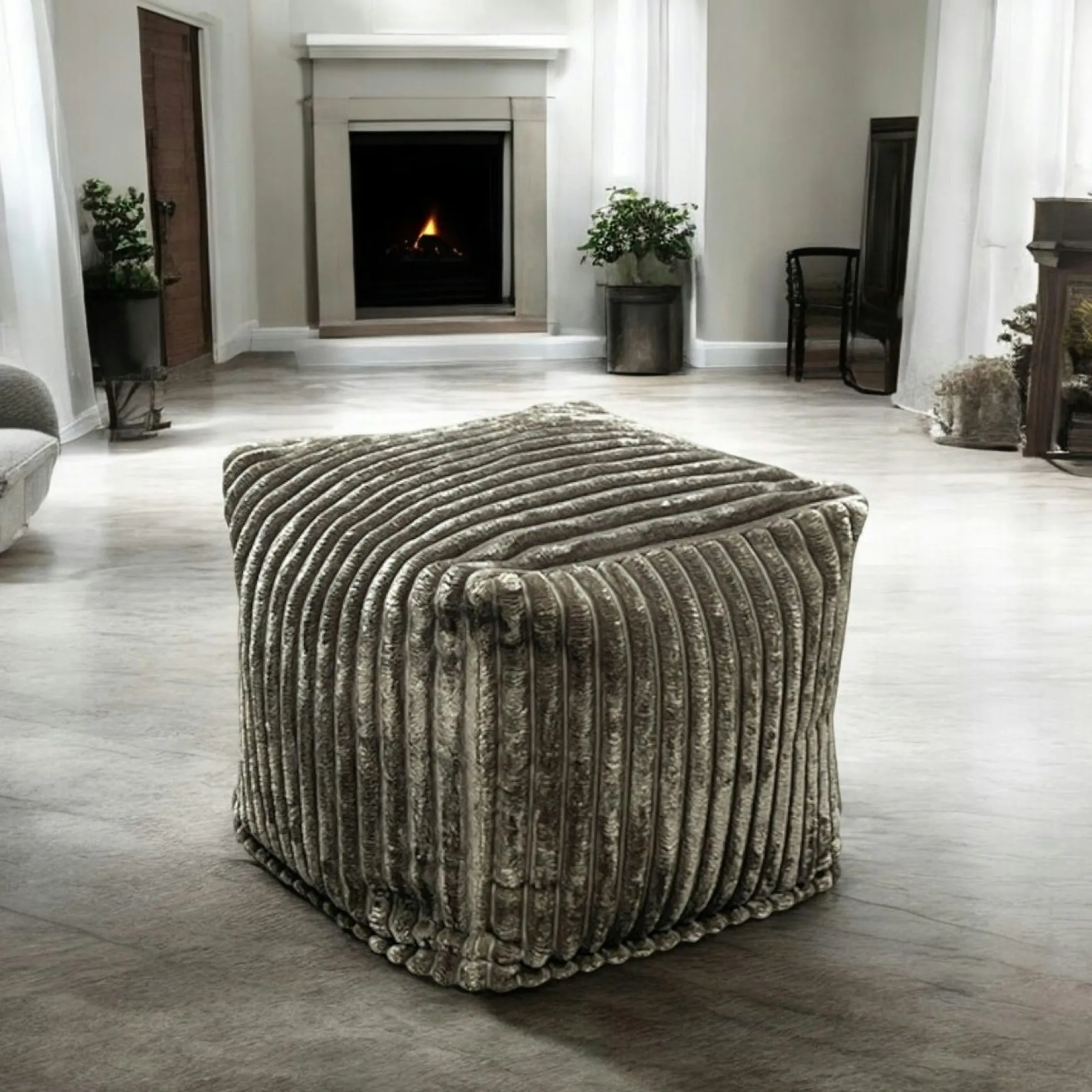 Pouf carré velours grosses côtes kaki VISBY