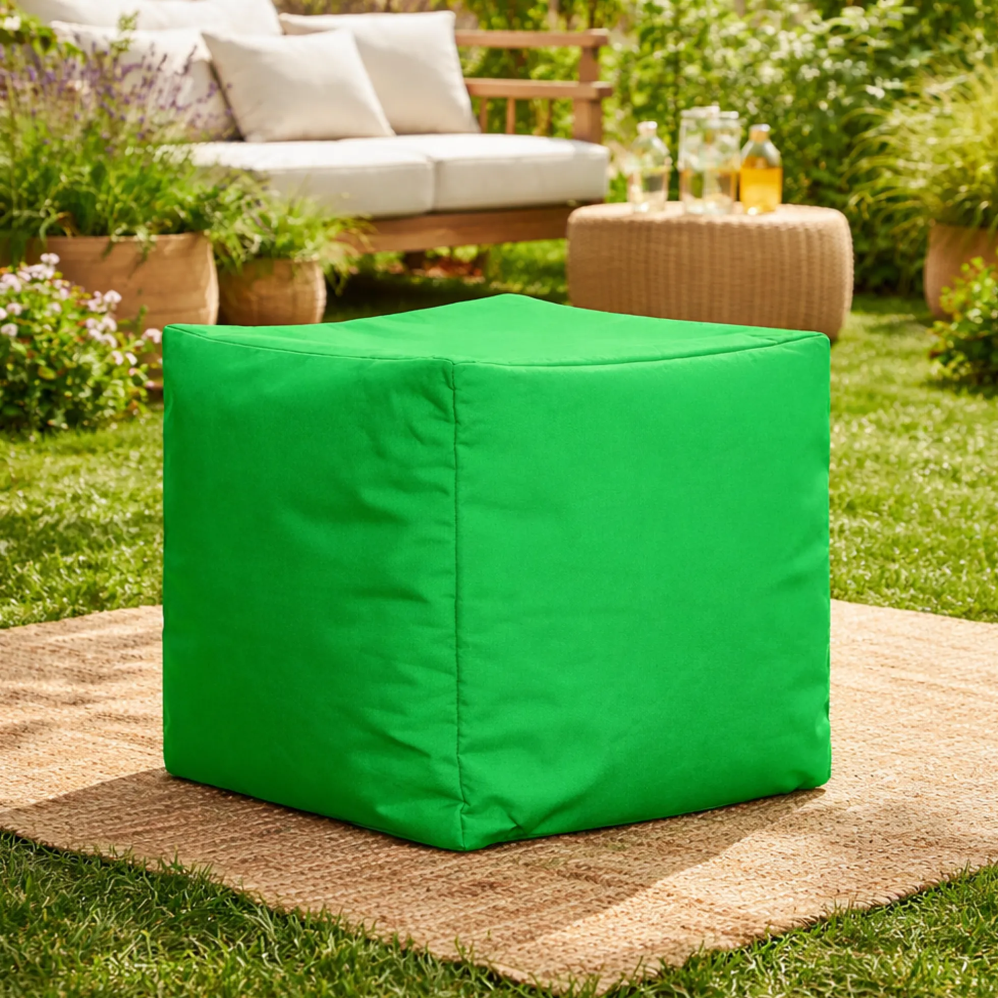 Pouf cube d'extérieur vert ARTA