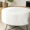 Pouf de salon blanc tissu bouclettes TIM