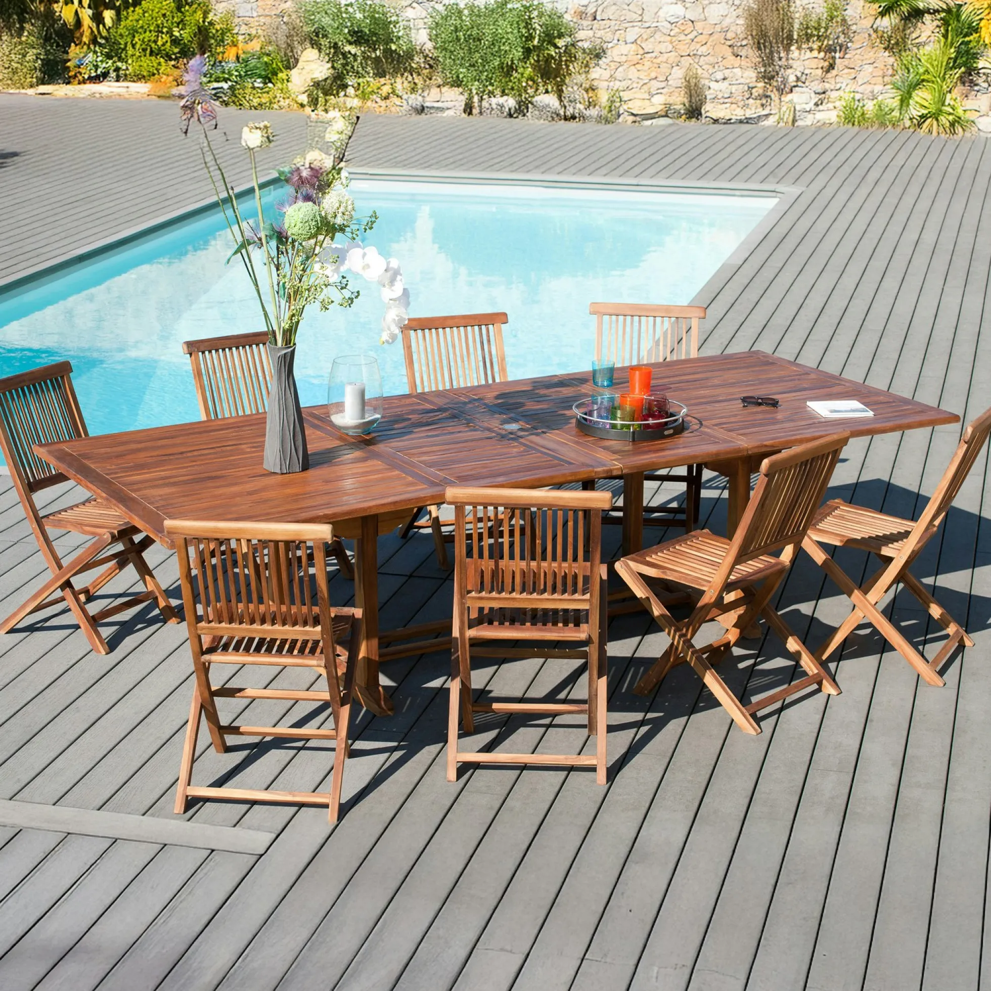 Salon de jardin en Teck massif huilé Table extensible 200/300x120x75cm + 8 ChaisesMACAO