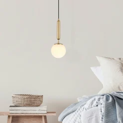 Suspension de chambre – globe blanc et or SIERRE