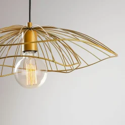 Suspension design métal doré filaire forme fleur SINOP