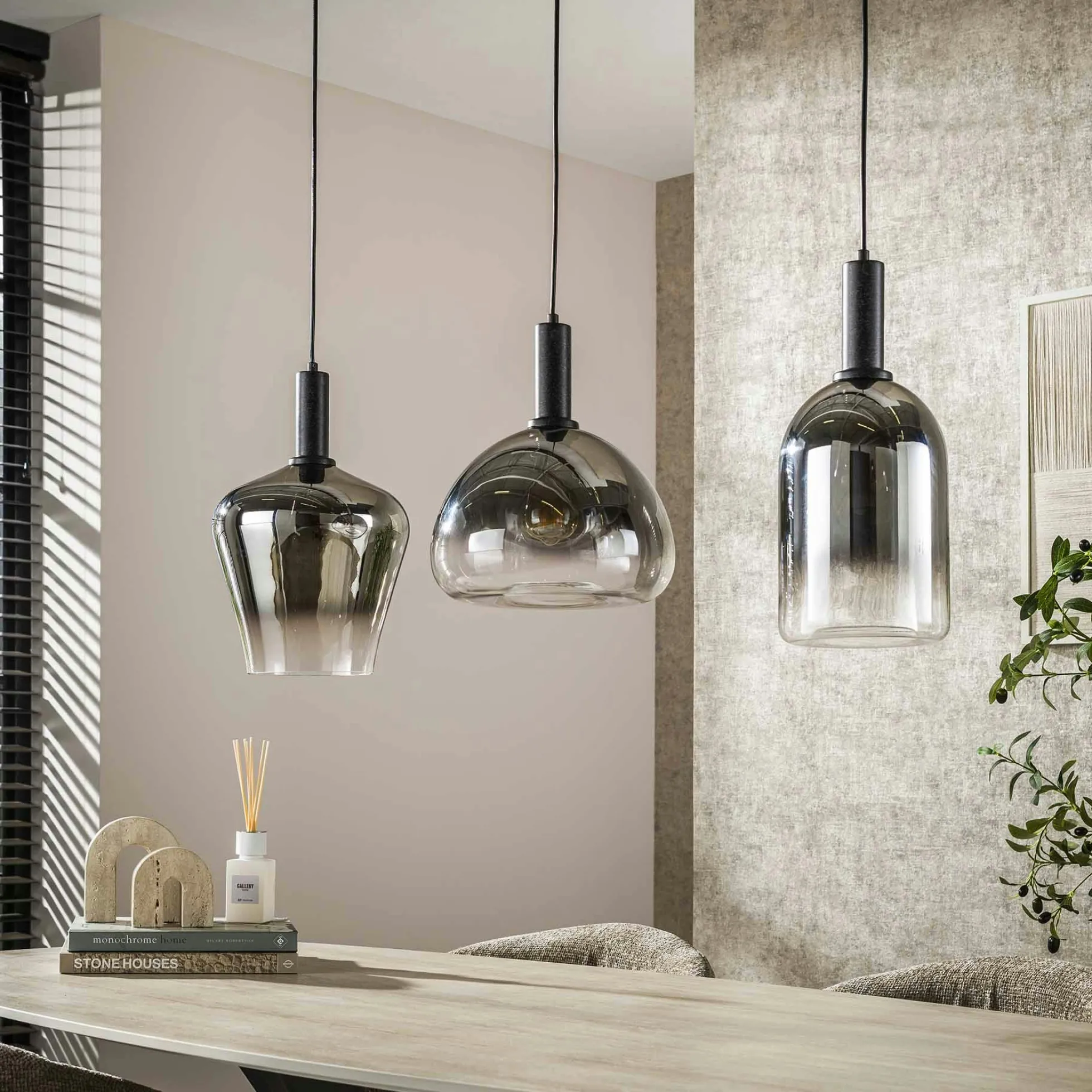 Suspension en verre fumé – 3 formes NOVA