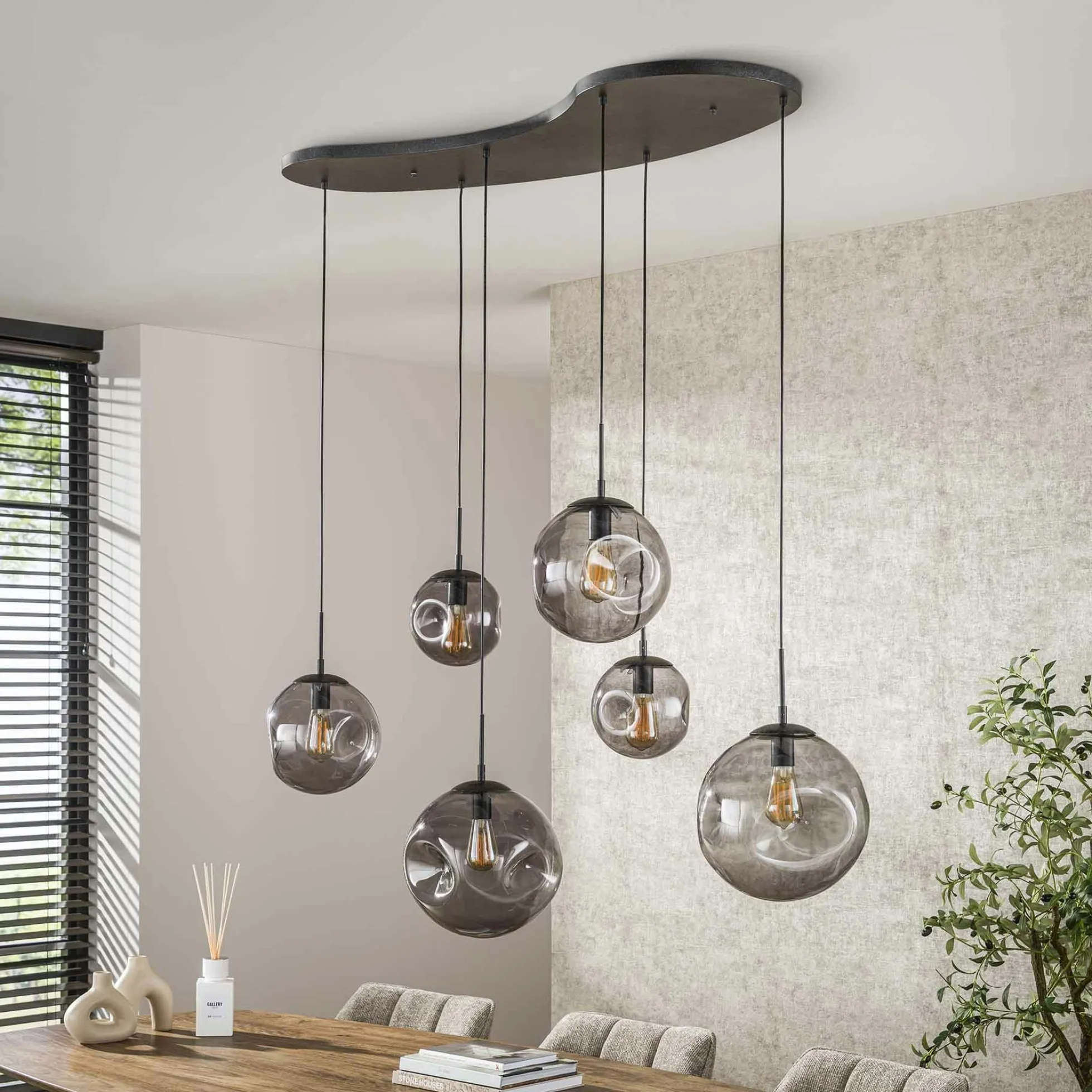 Suspension en verre fumé – 6 globes déformés NIAGARA