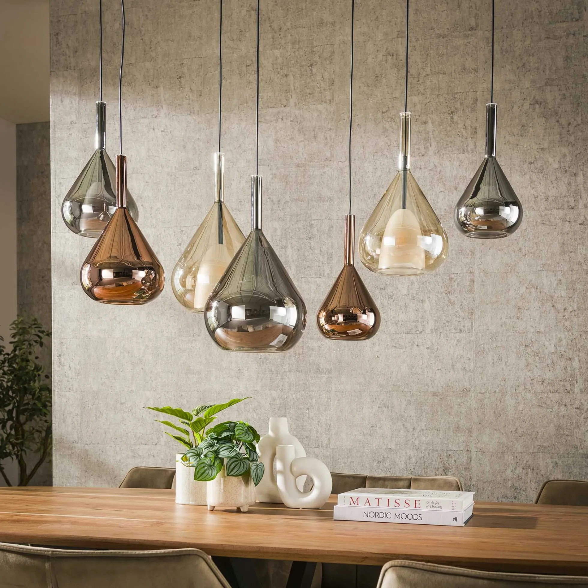 Suspension en verres assortis forme goutte 7 abat-jour NIAGARA