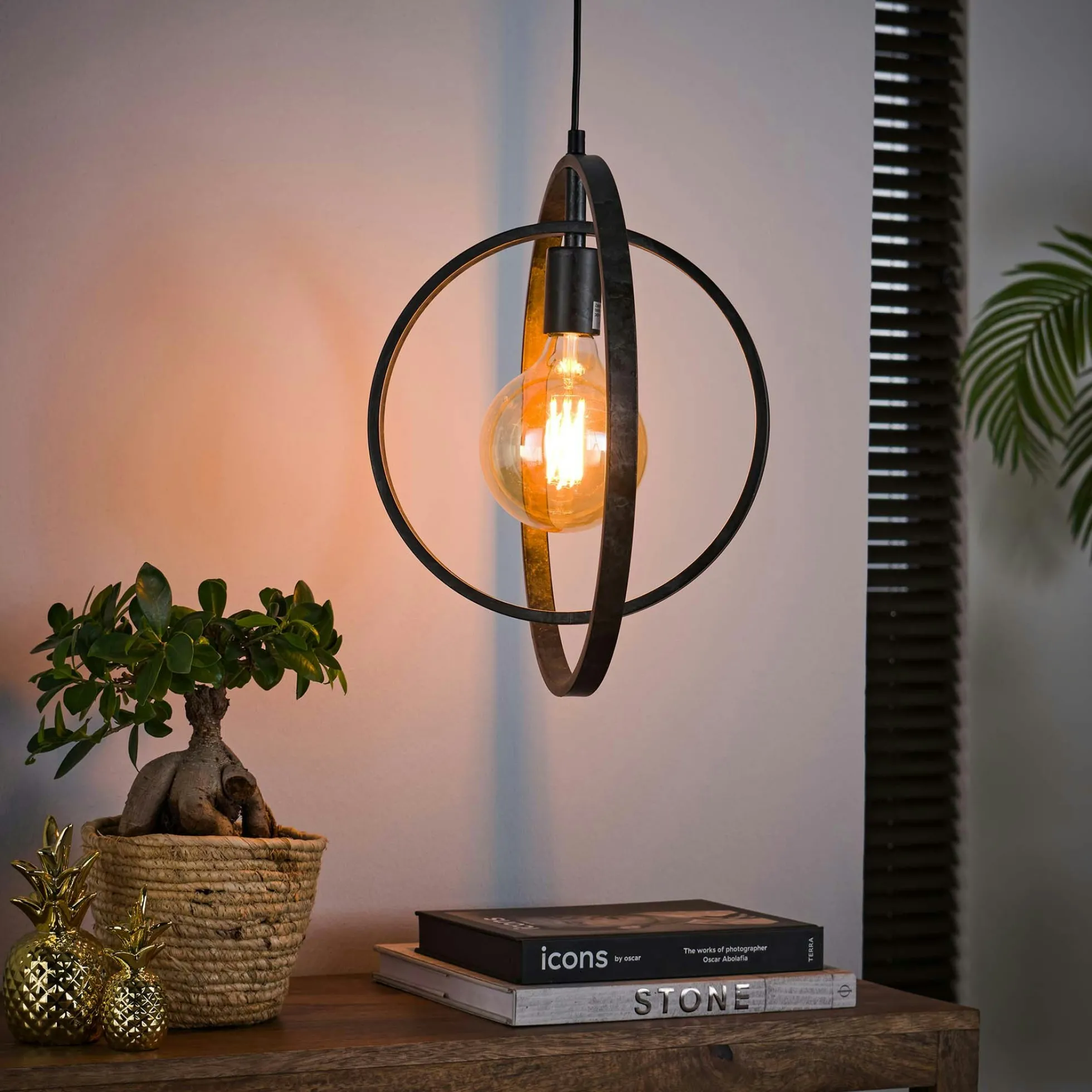 Suspension industrielle 1 lampe anneaux croisés TRIBECA