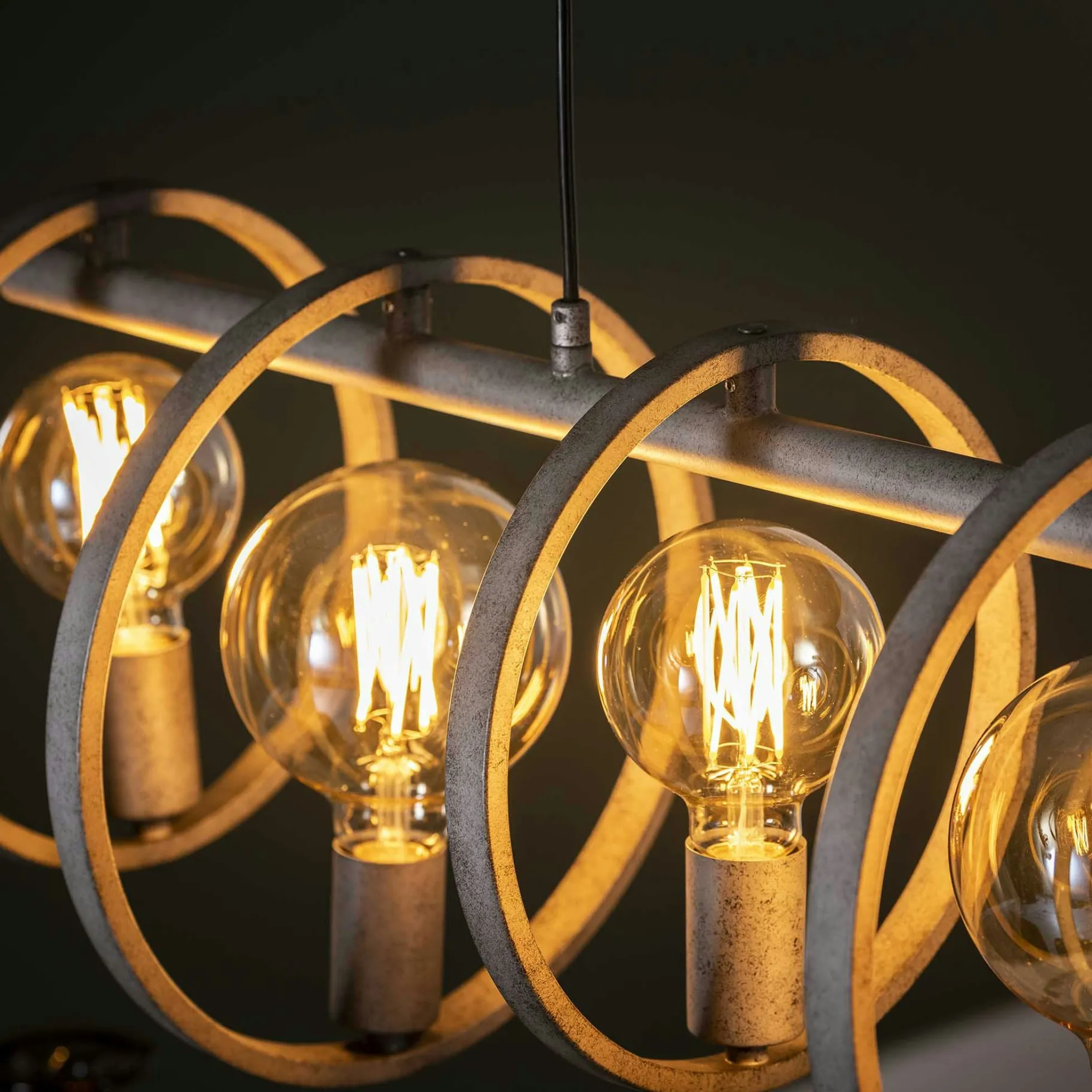 Suspension industrielle 7 lampes cercles finition argent vieilli RALF