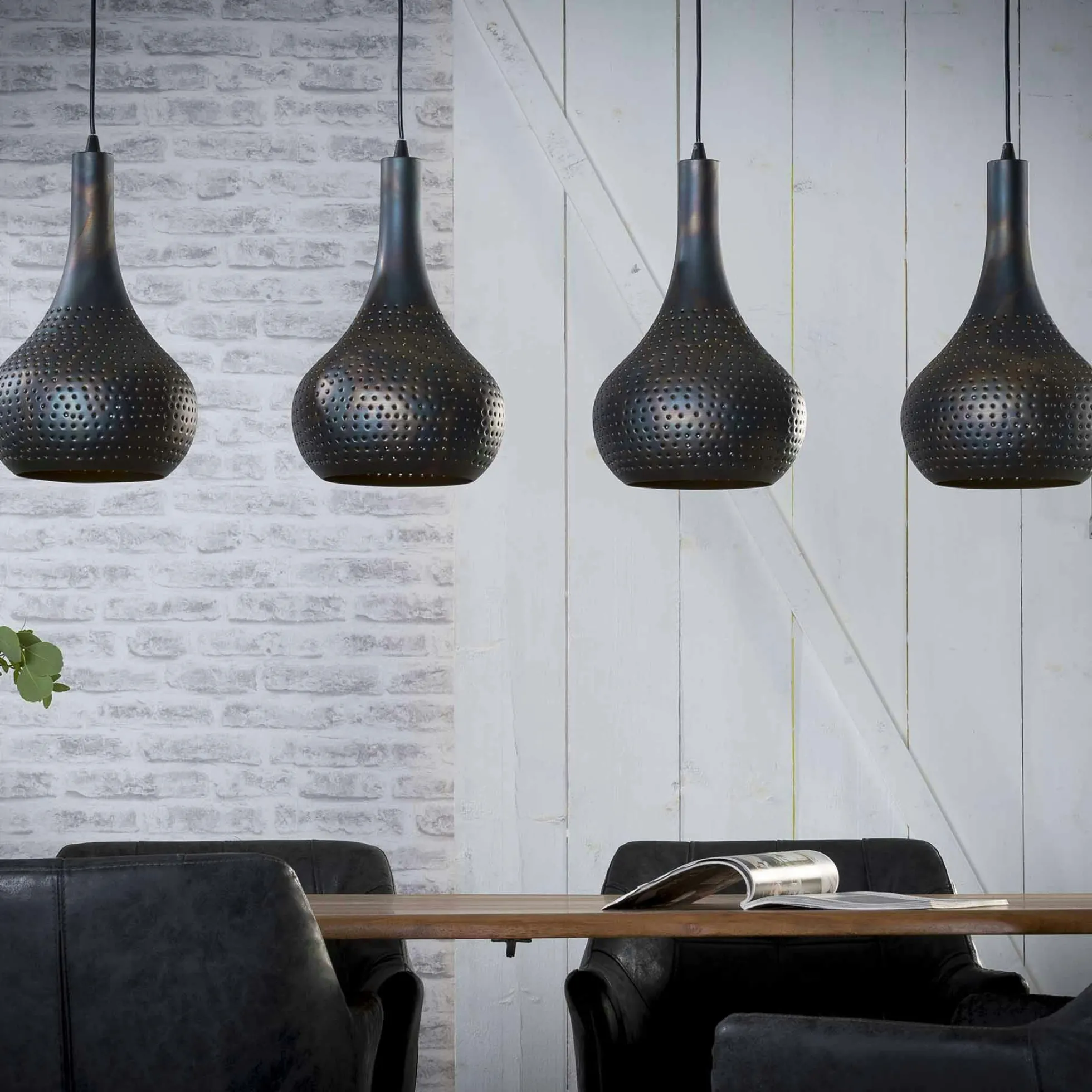 Suspension luminaire noir 4 lampes métal ajouré 130 cm JAVA