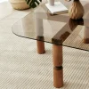Table basse carrée en verre fumé - pieds bois marron sculpté BOMA