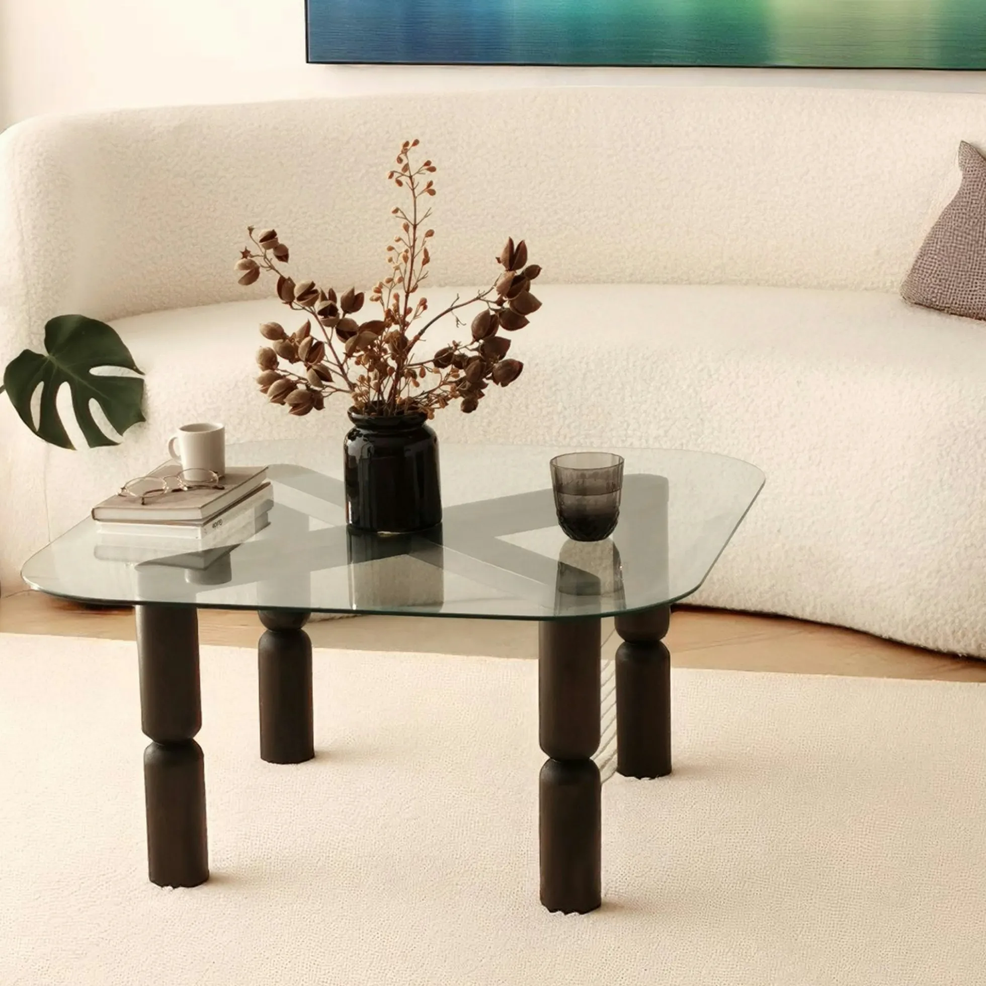 Table basse carrée en verre - pieds bois sculpté BOMA