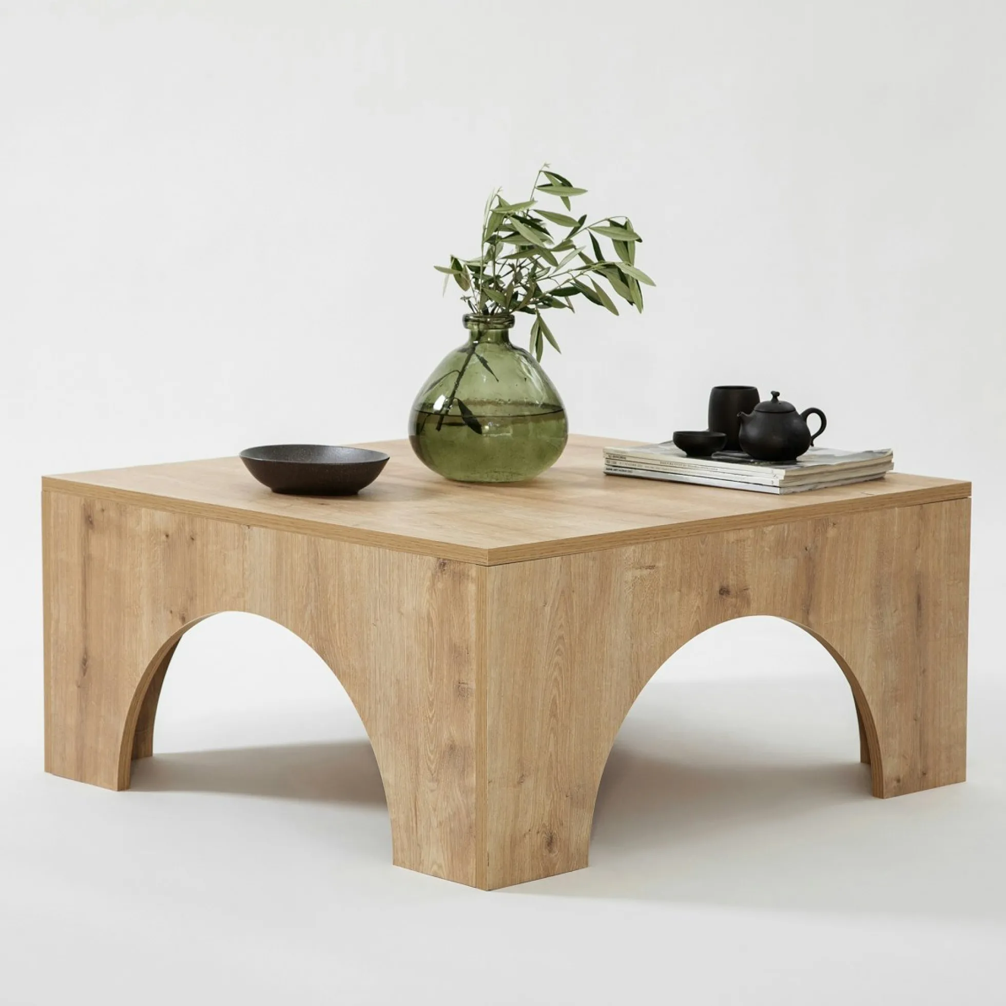 Table basse carrée structure effet bois à arches SALTA