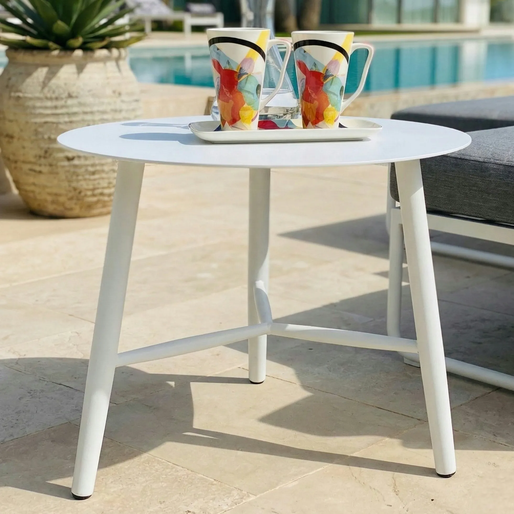 Table basse de jardin en aluminium blanc Ø 60 cm STOCKHOLM