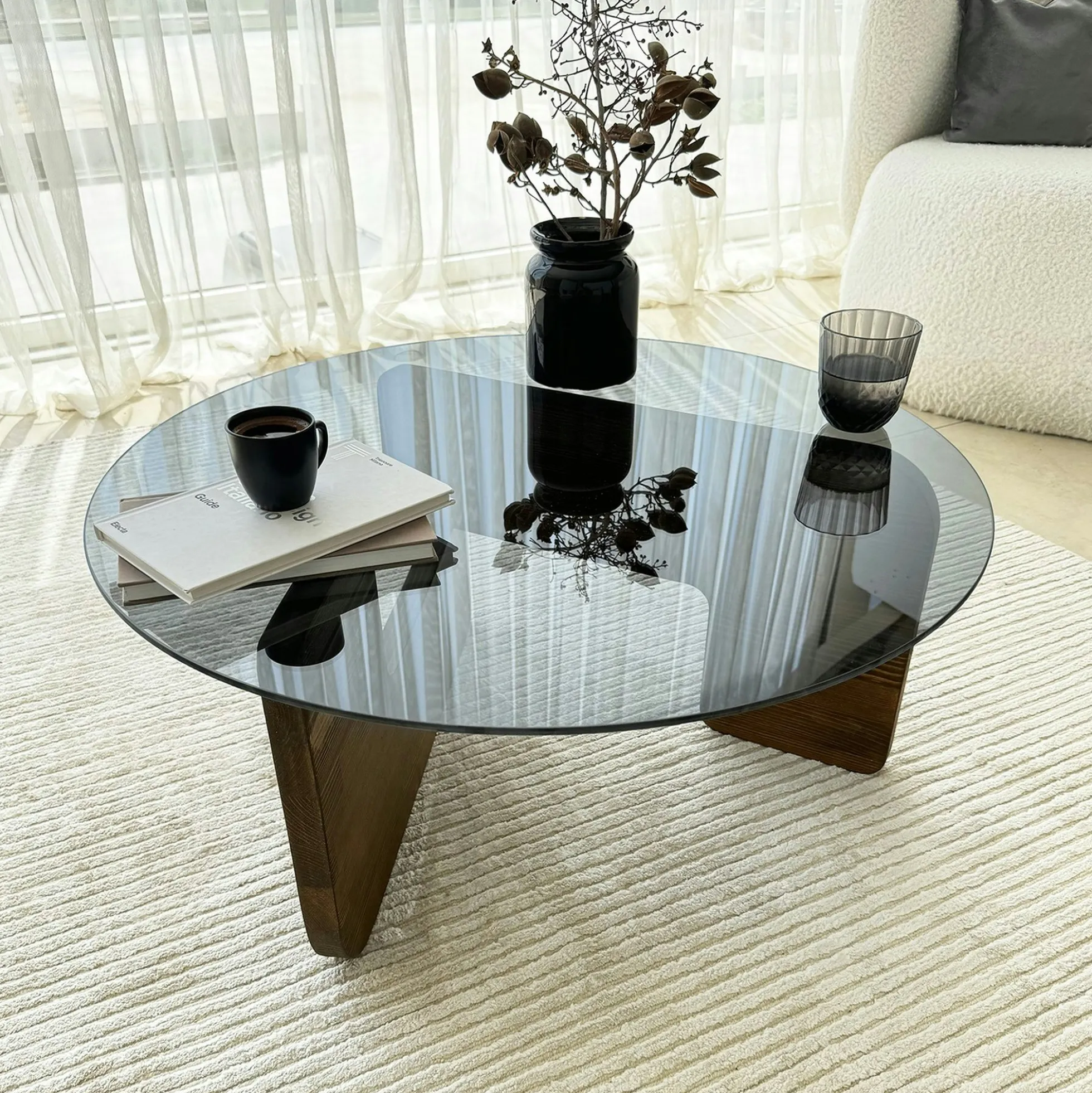 Table basse design en verre fumé - pied bois brun ANZIO
