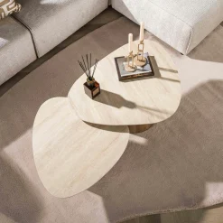 Table basse design triangle effet travertin (lot de 2) ASCOLI