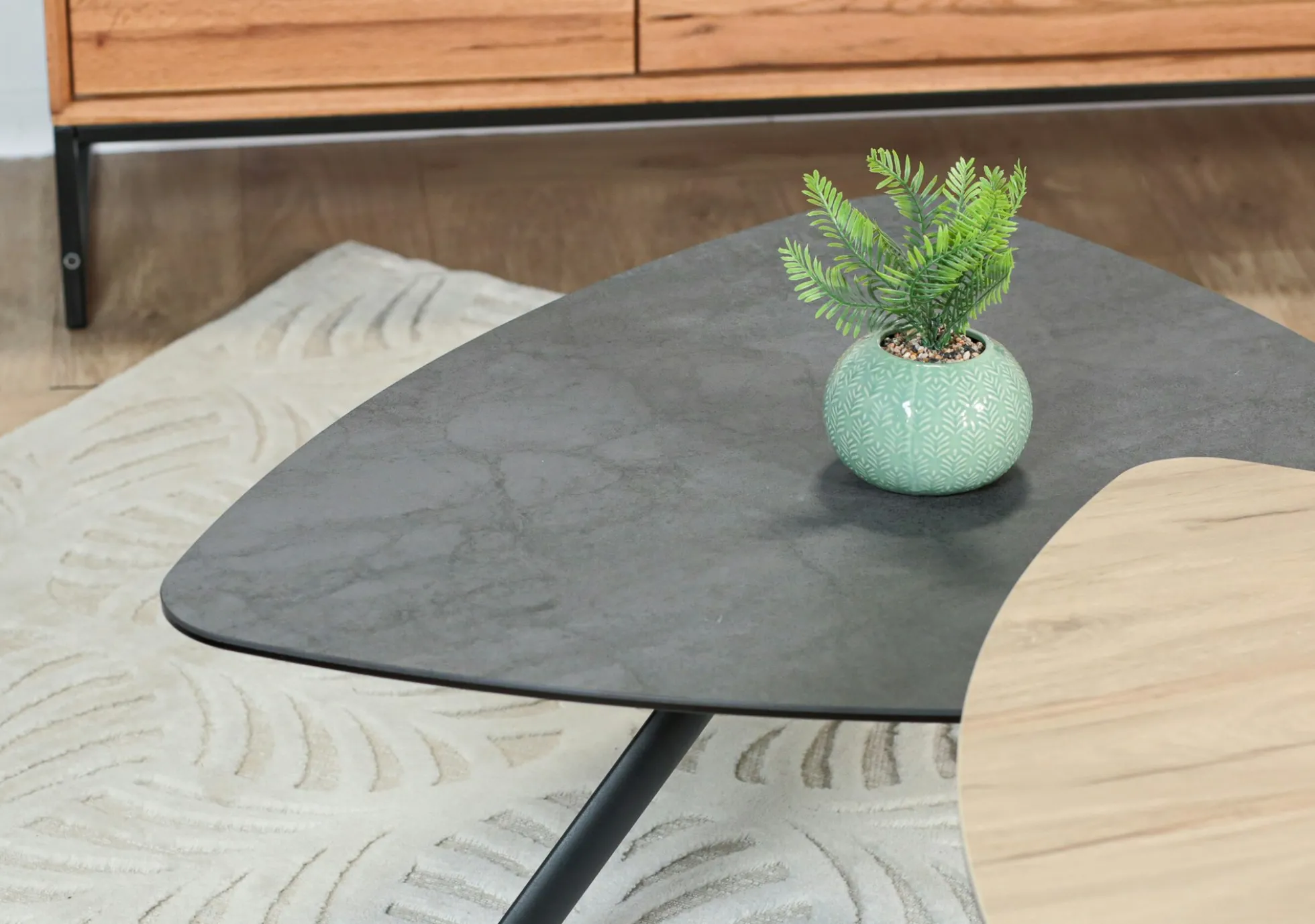 Table basse gigogne en céramique forme design (lot de 2 pièces) LOMBARDIE
