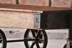 Table basse industrielle vintage bois recyclé roues LEEDS