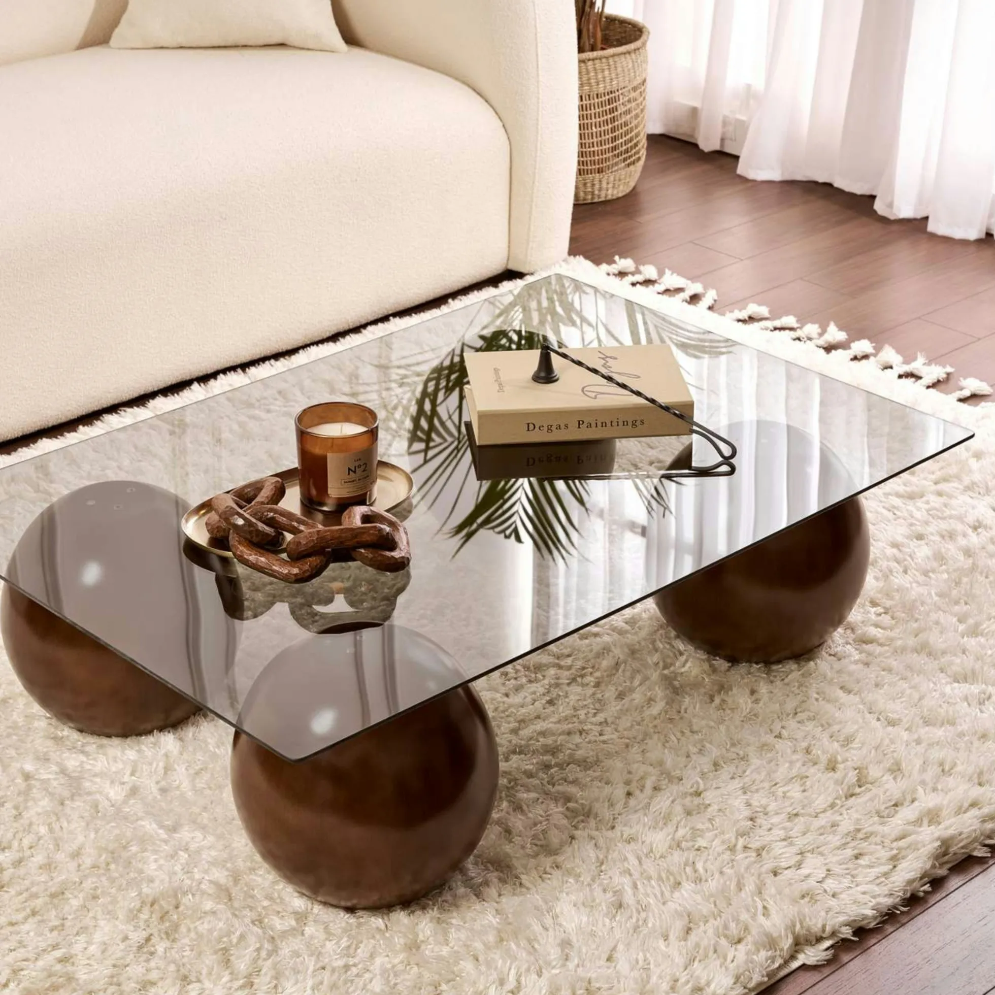 Table basse rectangulaire verre fumé 4 pieds boule KOCHI