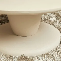 Table basse ronde en bois sable à pied central ALMA