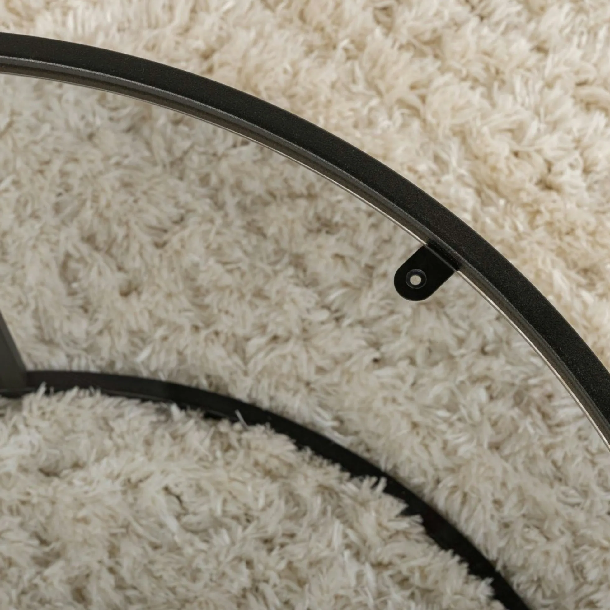 Table basse ronde verre fumé – cadre noir ⌀80 cm TULUM