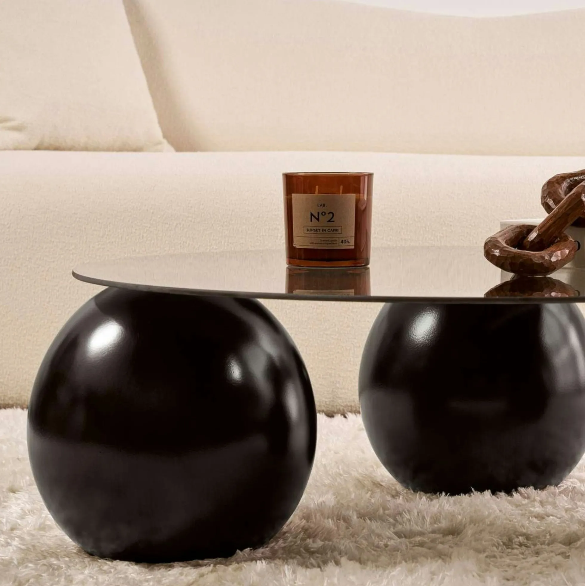 Table basse ronde verre fumé - 3 pieds boules noirs KOCHI