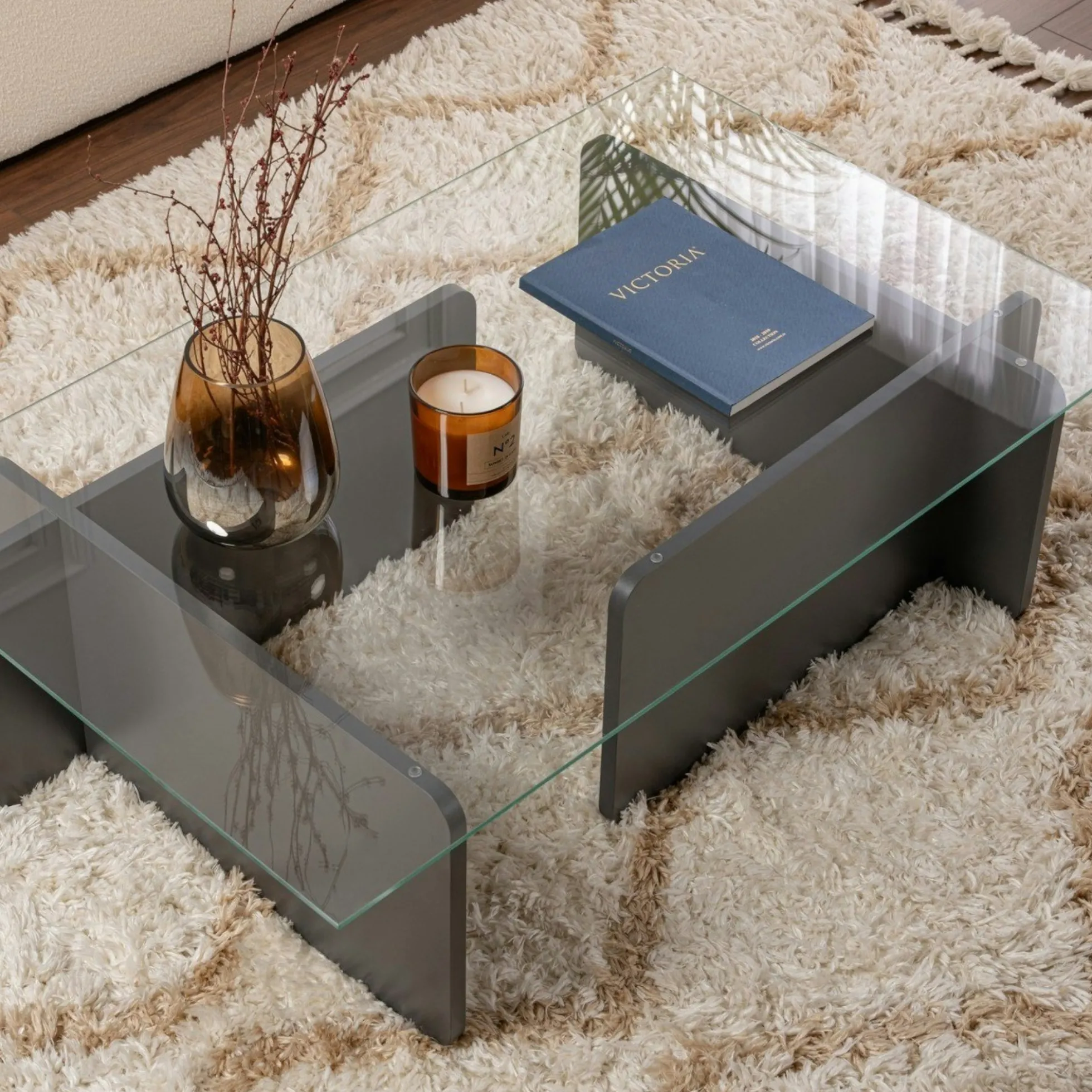 Table basse verre déstructurée – base gris anthracite SALTA
