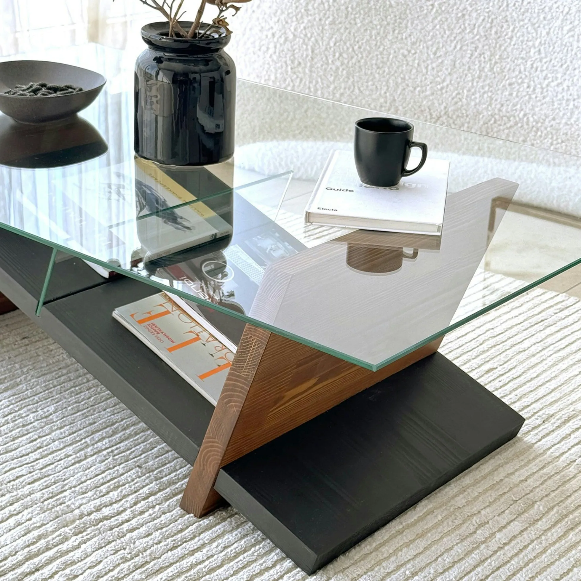 Table basse verre et bois brun - fonction porte-revues LHASA