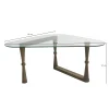 Table basse verre - forme triangle, pied bois sculpté BOMA