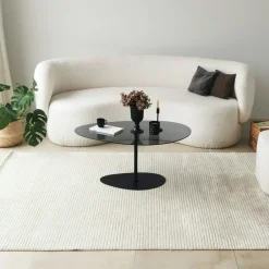 Table basse verre fumé, forme triangle organique TULUM