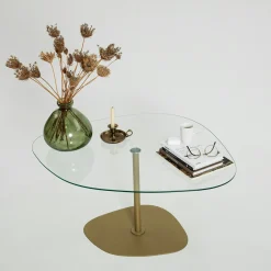 Table basse verre minimaliste forme galet et pied doré TULUM