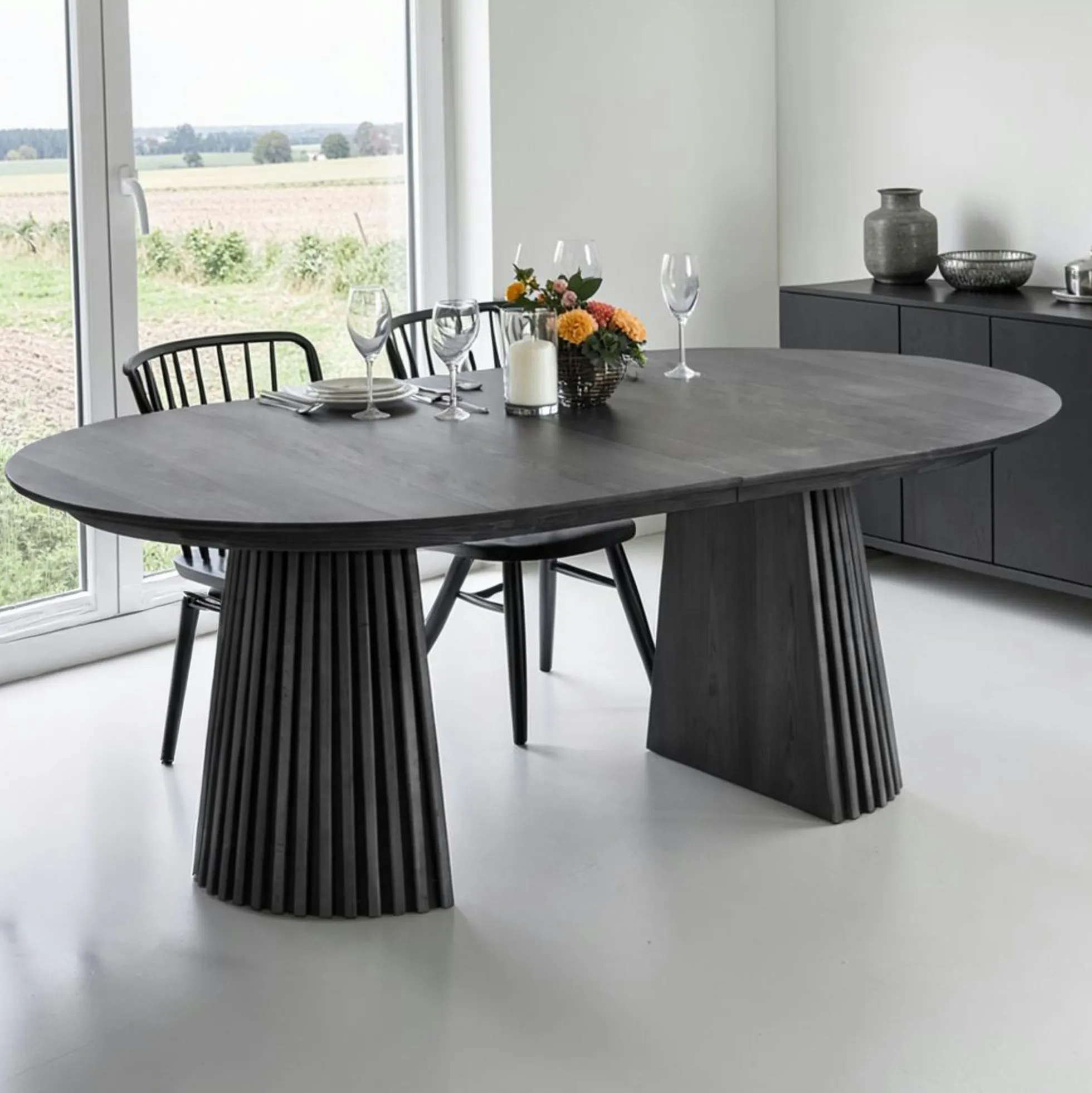 Table chêne noir pied baguette extensible 200/250/300 cm AMSTERDAM