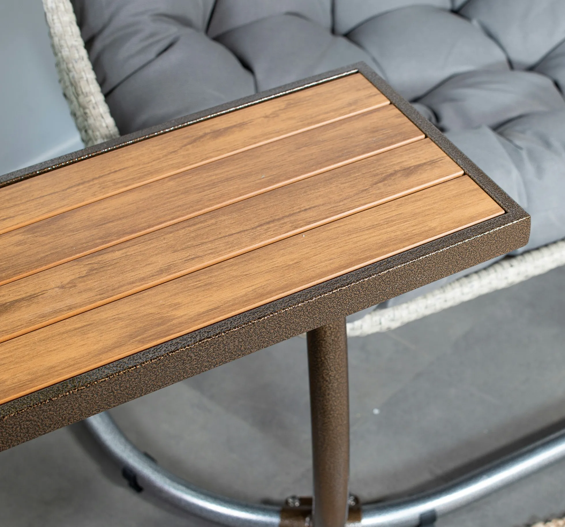 Table d'appoint pour fauteuil suspendu naturel SOUTH BEACH