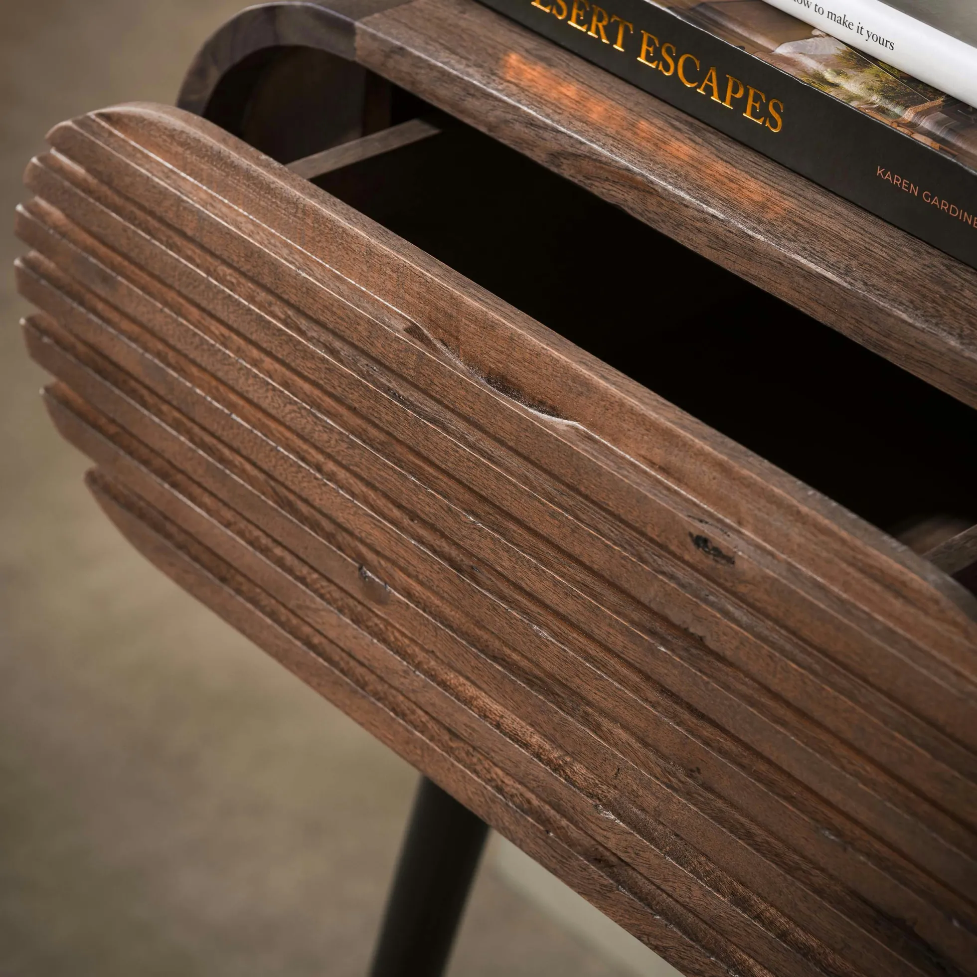 Table de chevet en bois d'acacia foncé 1 tiroir NAKO