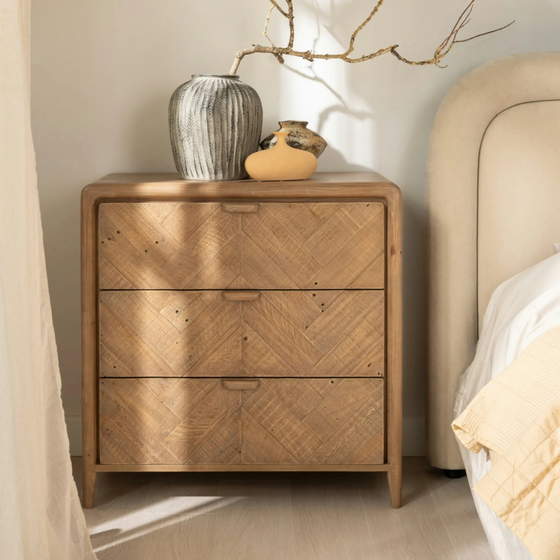 Table de chevet 3 tiroirs bois recyclé 55 cm KEARNEY