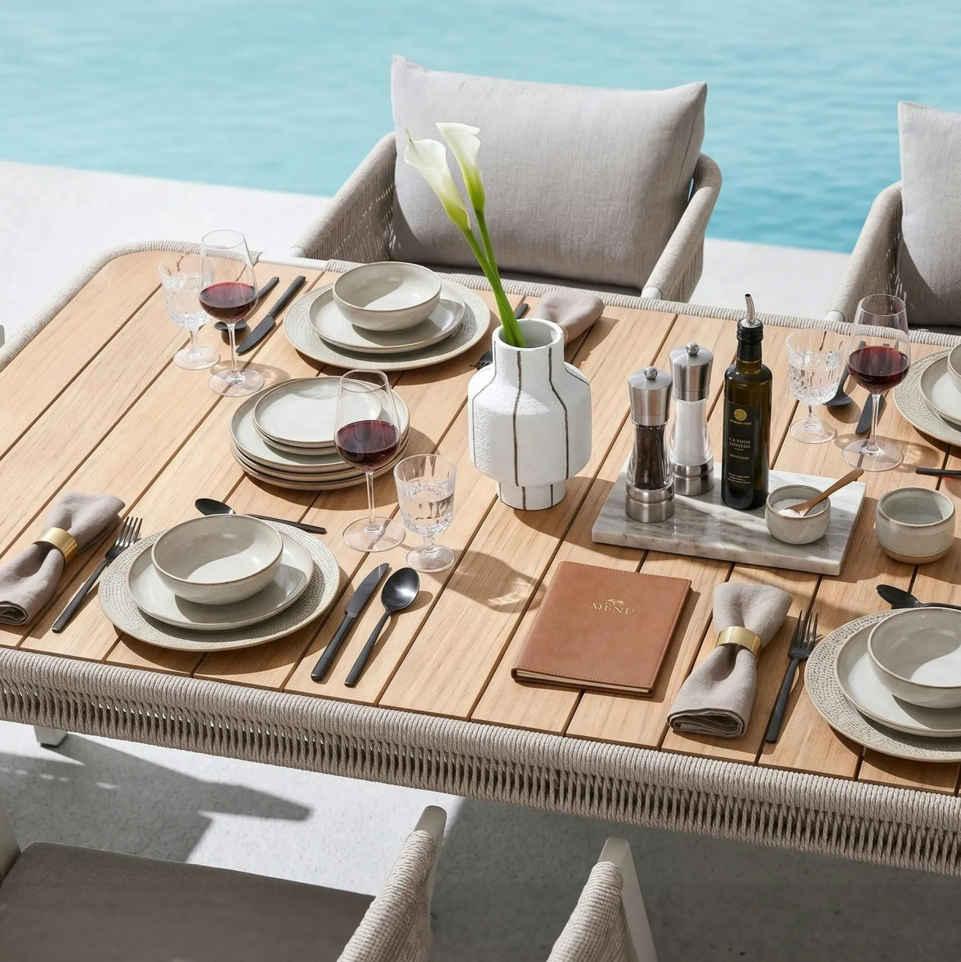 Table de jardin + 6 chaises en teck et aluminium BORROMEO