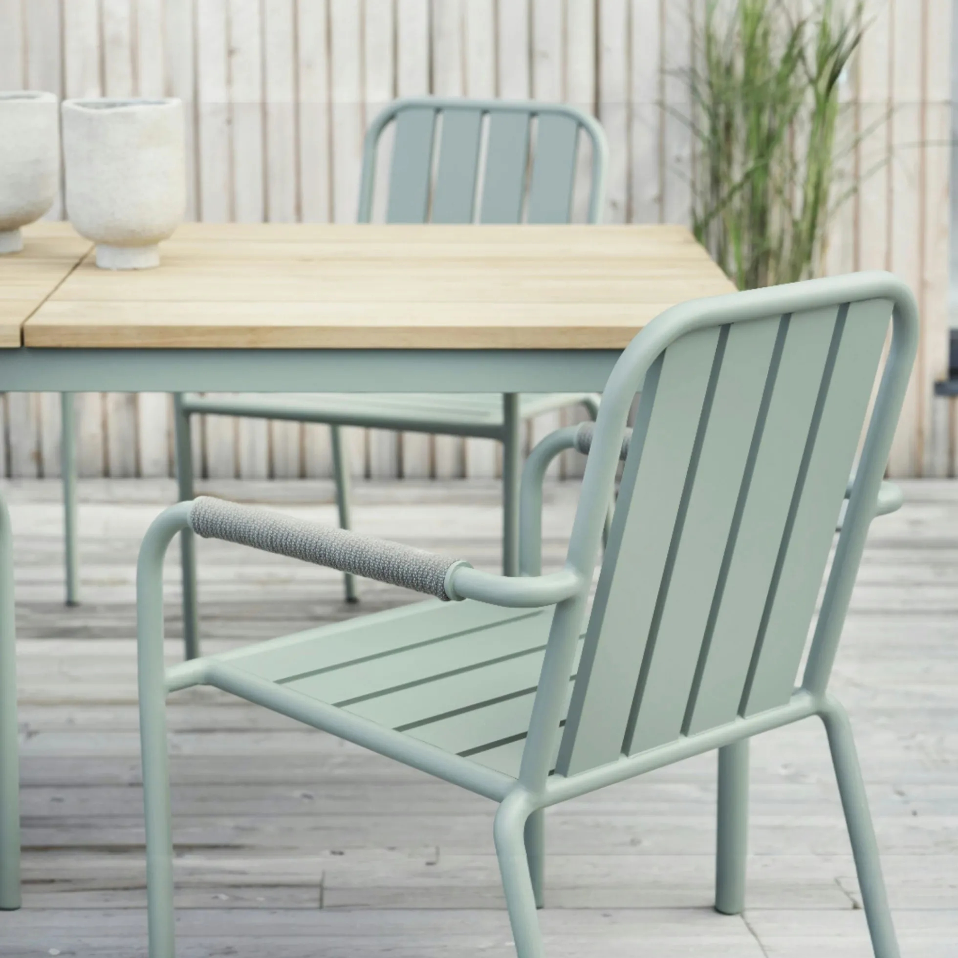 Table de jardin en aluminium vert argile et teck 238 cm OSLO