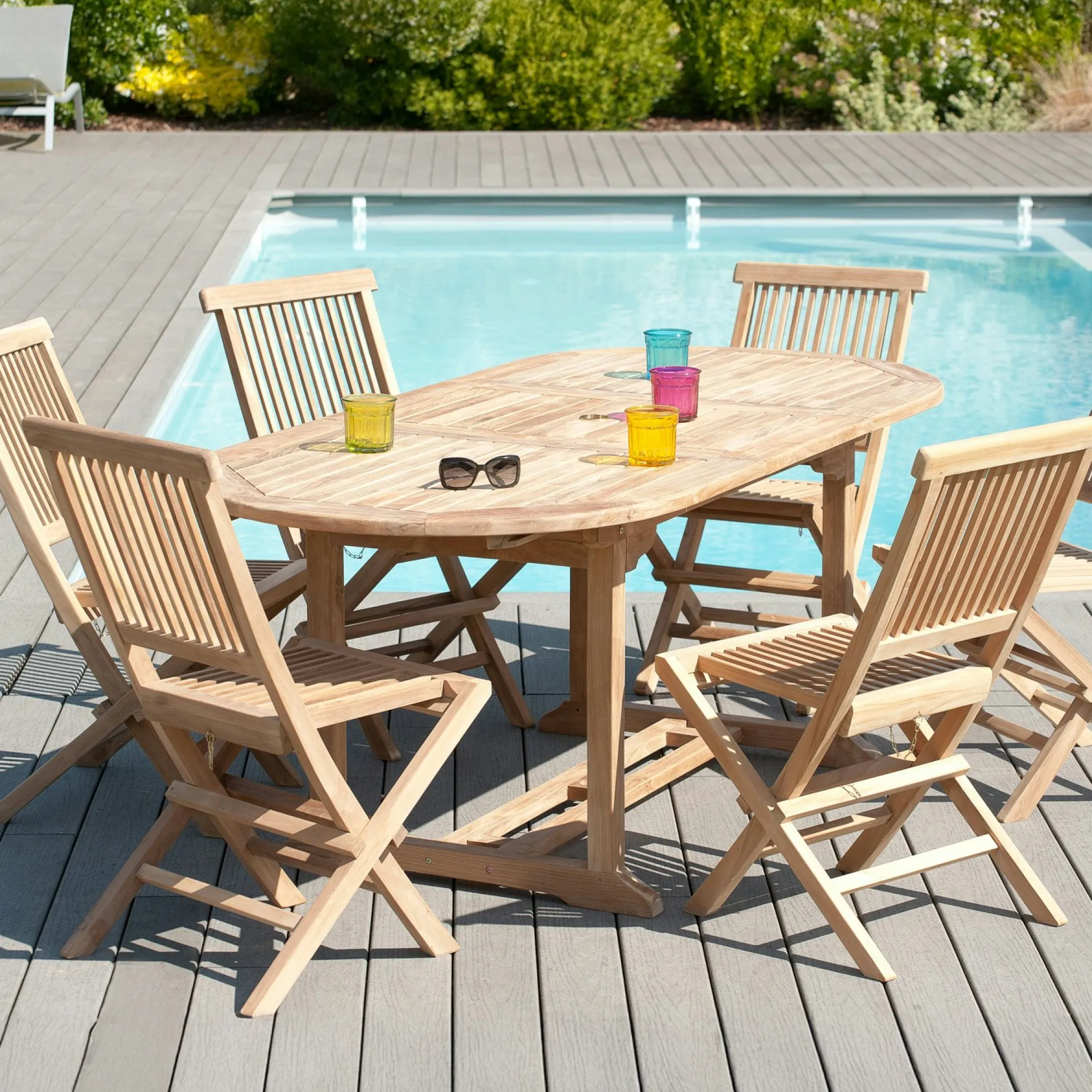 Table de jardin en Teck ovale extensible 150/200X90cm SUMMER
