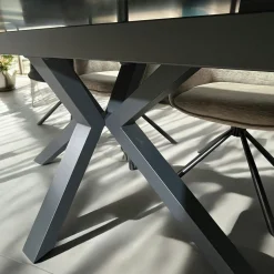 Table en céramique extensible pied étoile effet marbre noir 180-280 cm LOMBARDIE