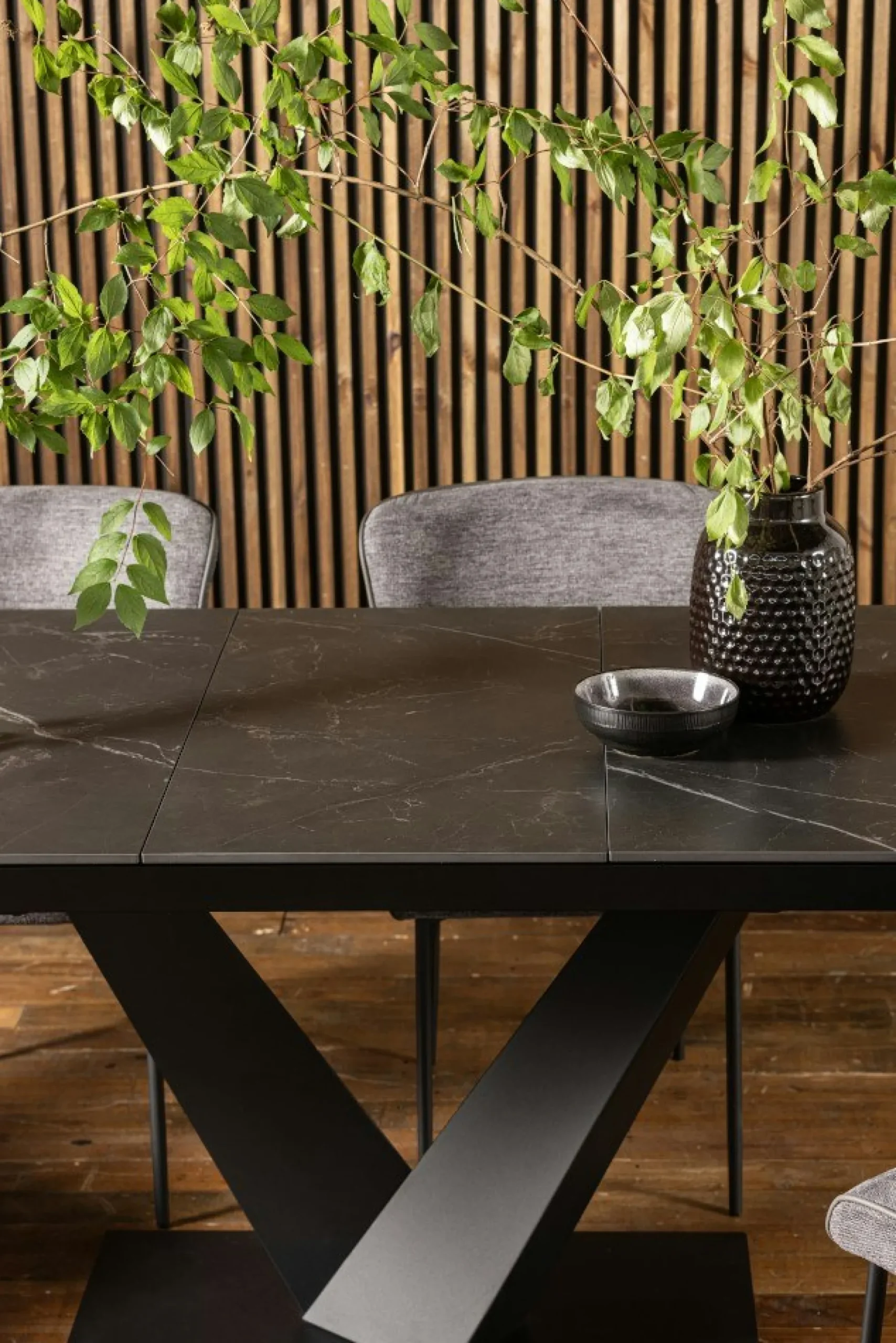 Table en céramique noire extensible 160-205 cm OTTAWA