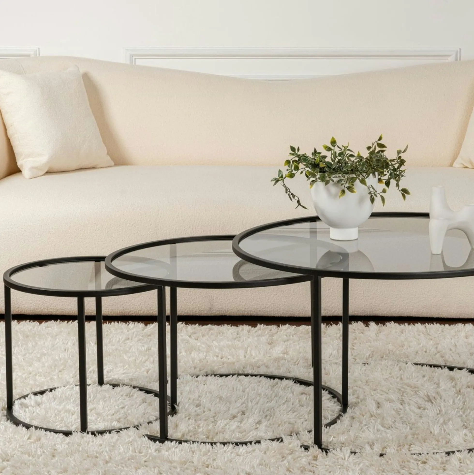Table gigogne verre fumé - cadre noir (lot de 3) ⌀80 cm TULUM
