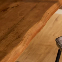 Table à manger bois à bords naturels 240 cm CALERO