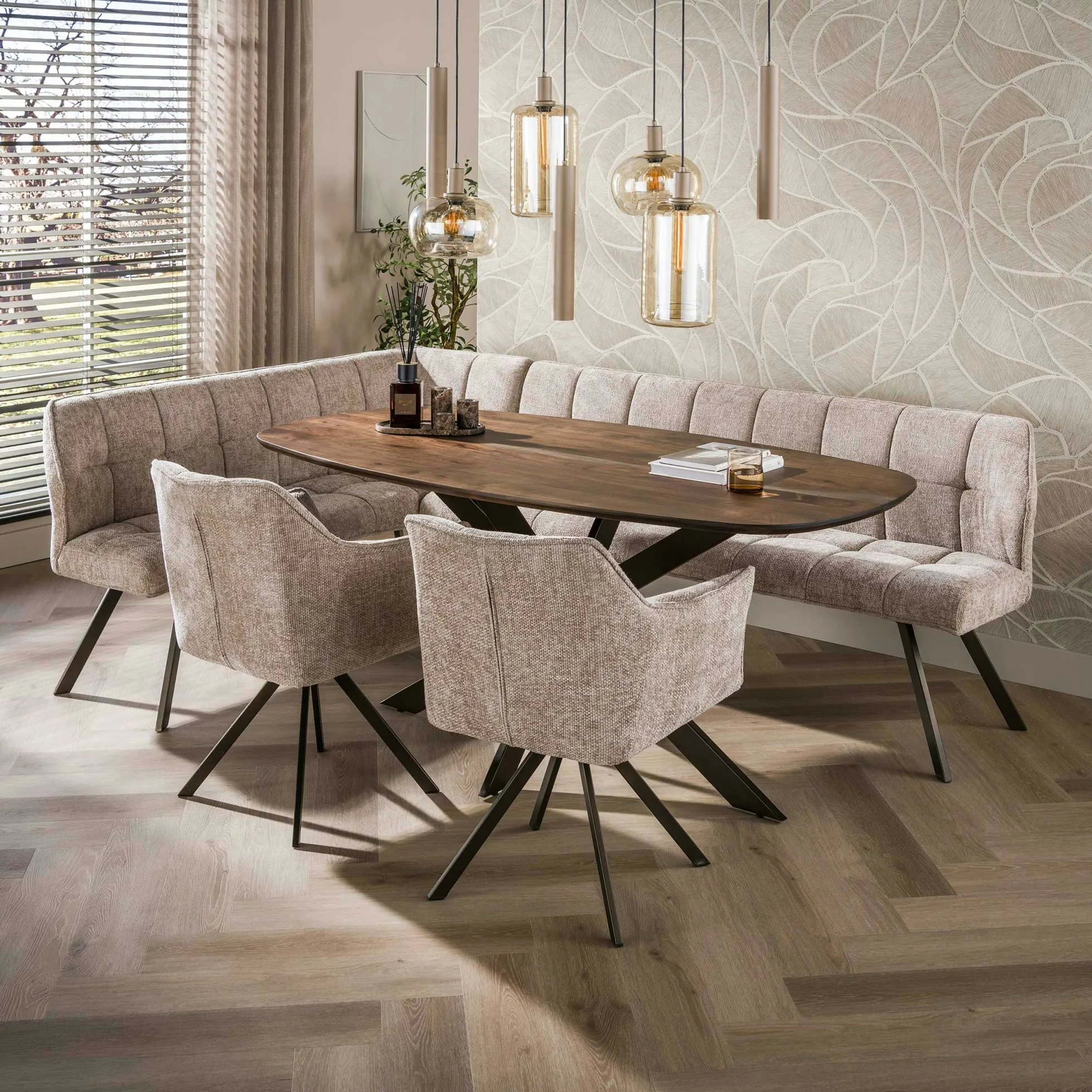 Table à manger bois d'acacia foncé bords arrondis 180 cm NAKO