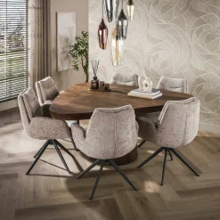 Table à manger bois foncé forme triangulaire organique 165 cm MYSORE